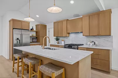 811 Glen Oak Drive, Austin, TX 78745 - Photo 3