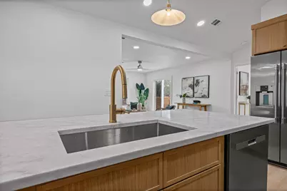811 Glen Oak Drive, Austin, TX 78745 - Photo 7