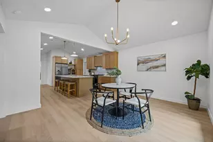 811 Glen Oak Dr, Austin, TX 78745 - Photo 5