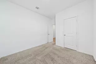 13601 Mussel Run, Elgin, TX 78621 - Photo 9