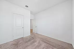 13601 Mussel Run, Elgin, TX 78621 - Photo 5