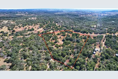 610 Deer Road, Fredericksburg, TX 78624 - Photo 3