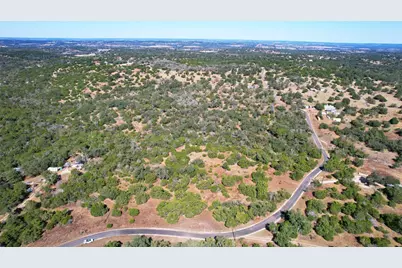 610 Deer Road, Fredericksburg, TX 78624 - Photo 5