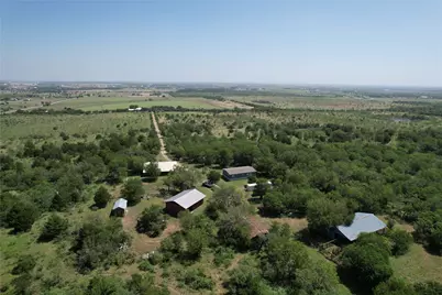 14650 Graef Road, Creedmoor, TX 78610 - Photo 23