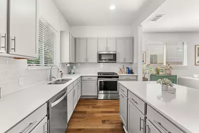 6800 Menchaca Road #37, Austin, TX 78745 - Photo 3