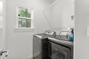 6800 Menchaca Rd, Austin, TX 78745 - Photo 19