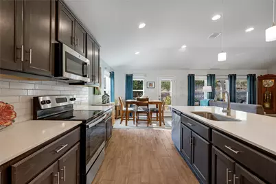 21504 Santa Domingo Lane, Lago Vista, TX 78645 - Photo 11