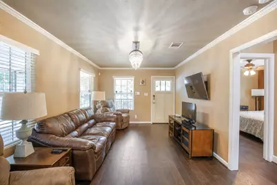 1124 Tillery Street, Austin, TX 78702 - Photo 11
