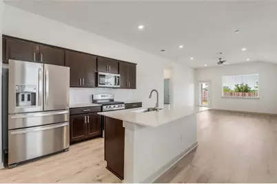 341 Wilshire Road, San Marcos, TX 78666 - Photo 3