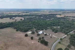 1414 Co Rd 320, Rockdale, TX 76567 - Photo 31