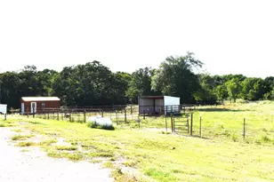 1414 Co Rd 320, Rockdale, TX 76567 - Photo 5