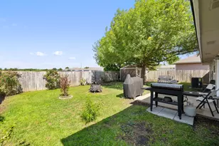 306 Lydia Ln, Thrall, TX 76578 - Photo 29