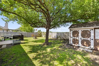 306 Lydia Lane, Thrall, TX 76578 - Photo 25