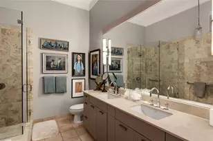 555 E 5th St, Austin, TX 78701 - Photo 23