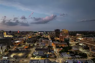 555 E 5th St, Austin, TX 78701 - Photo 31