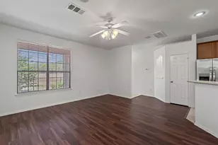 9201 Brodie Ln, Austin, TX 78748 - Photo 5