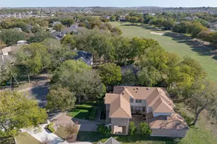 10608 Portrush Ct, Austin, TX 78747 - Photo 9