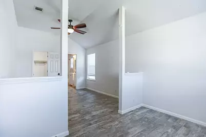 215 Estate Drive, Hutto, TX 78634 - Photo 11