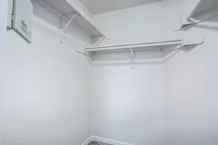 215 Estate Dr, Hutto, TX 78634 - Photo 13