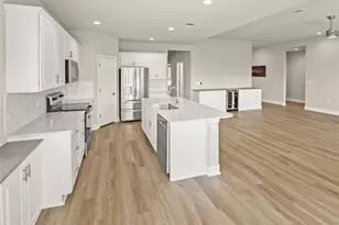 21705 Patton Dr, Lago Vista, TX 78645 - Photo 11