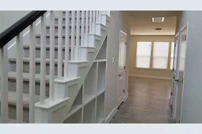 1050 Kenney Fort Crossing #37, Round Rock, TX 78665 - Photo 3