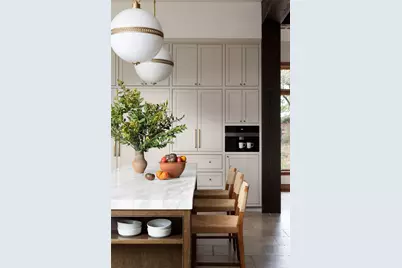 600 Logans Lane, Austin, TX 78746 - Photo 3