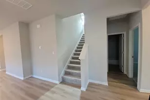 908 Main St, Hutto, TX 78634 - Photo 15