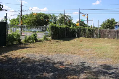 7109 Bennett Avenue, Austin, TX 78752 - Photo 3