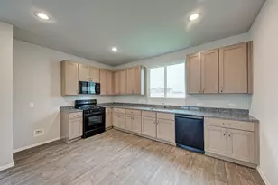 158 Daylily Dr, Elgin, TX 78621 - Photo 11