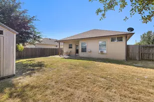 220 Flinn St, Hutto, TX 78634 - Photo 19