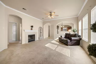 220 Flinn Street, Hutto, TX 78634 - Photo 3