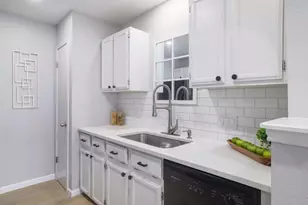 8903 Palace Pkwy, Austin, TX 78748 - Photo 13