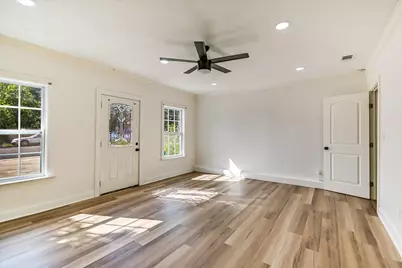 10405 Georgian Drive, Austin, TX 78753 - Photo 7