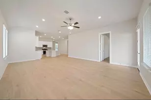 409 Deerpath St, Leander, TX 78641 - Photo 9