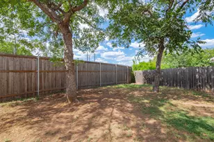 3424 Galesburg Dr, Austin, TX 78745 - Photo 15