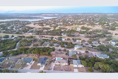 20710 High Drive, Lago Vista, TX 78645 - Photo 23