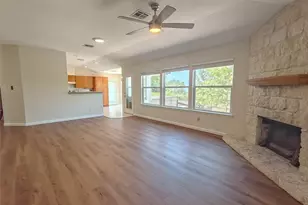 20710 High Dr, Lago Vista, TX 78645 - Photo 11