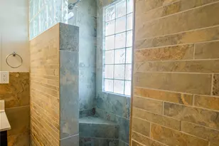 20710 High Dr, Lago Vista, TX 78645 - Photo 17