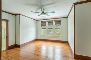 1109 Pecan St, Bastrop, TX 78602 - Photo 27
