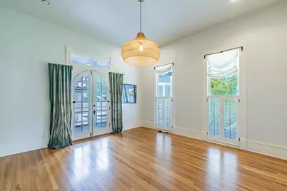 1109 Pecan Street, Bastrop, TX 78602 - Photo 17
