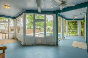 1109 Pecan St, Bastrop, TX 78602 - Photo 31