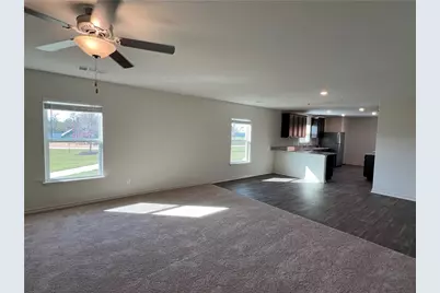 364 Crescent Park Drive, Jarrell, TX 76537 - Photo 7