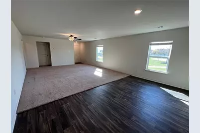 364 Crescent Park Drive, Jarrell, TX 76537 - Photo 9