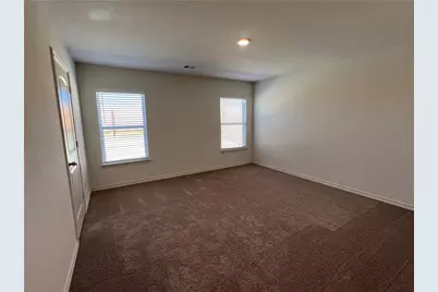 364 Crescent Park Drive, Jarrell, TX 76537 - Photo 17
