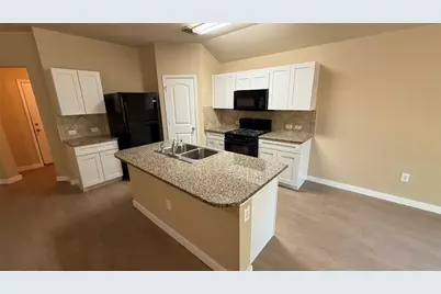 804 Red Tails Drive, Austin, TX 78725 - Photo 5