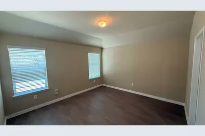 804 Red Tails Drive, Austin, TX 78725 - Photo 9