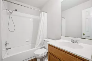 1106 Henderson Dr, Leander, TX 78641 - Photo 9