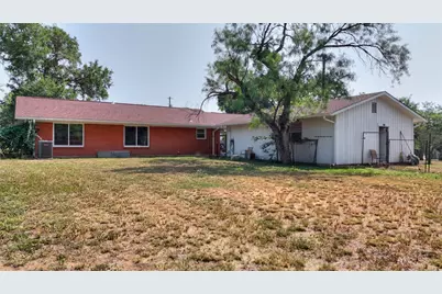 107 W Oriole Drive, Marble Falls, TX 78654 - Photo 11