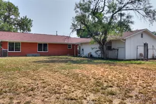 107 W Oriole Dr, Marble Falls, TX 78654 - Photo 11