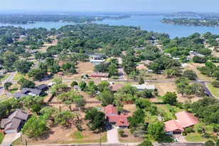 107 W Oriole Dr, Marble Falls, TX 78654 - Photo 17